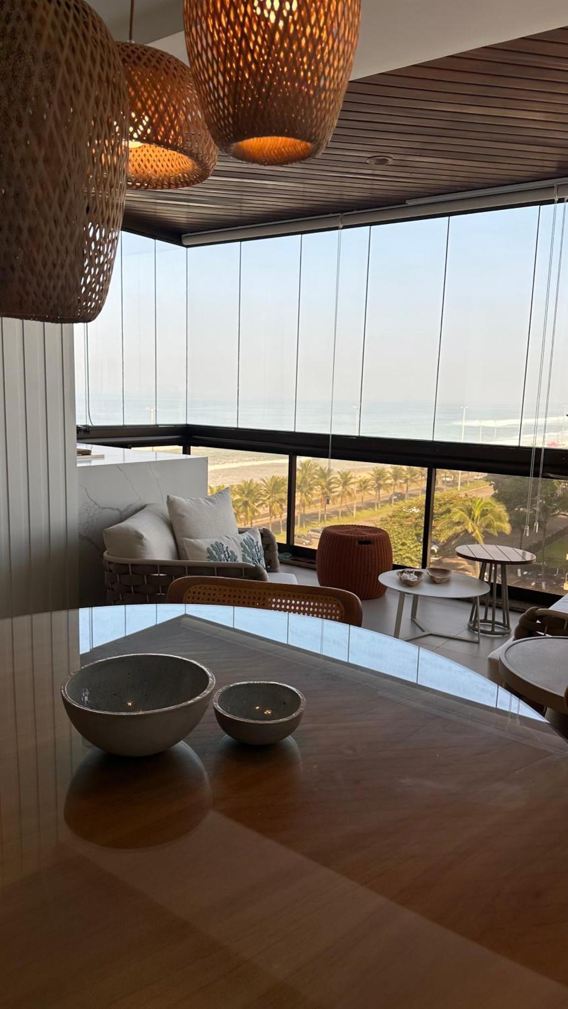 Lindo Apto No Melhor Lugar Da Barra Da Tijuca! Com Uma Vista De Tirar O Folego, Frente Para O Mar! Totalmente Equipado E Decorado Ao Lado Dos Melhores Hoteis E Quiosques Da Barra! Portaria 24H, Piscina, Sauna, Jacuzzi, Academia, Garagem, Wi-Fi, Lavan ريو دي جانيرو المظهر الخارجي الصورة