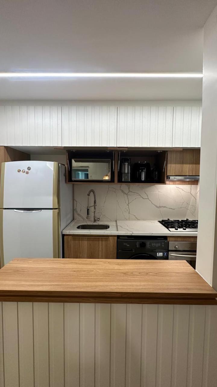 Lindo Apto No Melhor Lugar Da Barra Da Tijuca! Com Uma Vista De Tirar O Folego, Frente Para O Mar! Totalmente Equipado E Decorado Ao Lado Dos Melhores Hoteis E Quiosques Da Barra! Portaria 24H, Piscina, Sauna, Jacuzzi, Academia, Garagem, Wi-Fi, Lavan ريو دي جانيرو المظهر الخارجي الصورة