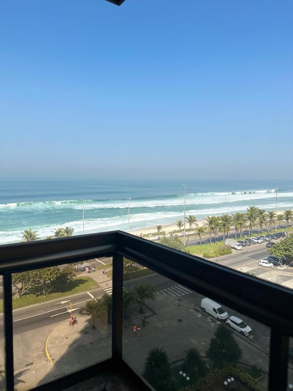 Lindo Apto No Melhor Lugar Da Barra Da Tijuca! Com Uma Vista De Tirar O Folego, Frente Para O Mar! Totalmente Equipado E Decorado Ao Lado Dos Melhores Hoteis E Quiosques Da Barra! Portaria 24H, Piscina, Sauna, Jacuzzi, Academia, Garagem, Wi-Fi, Lavan ريو دي جانيرو المظهر الخارجي الصورة