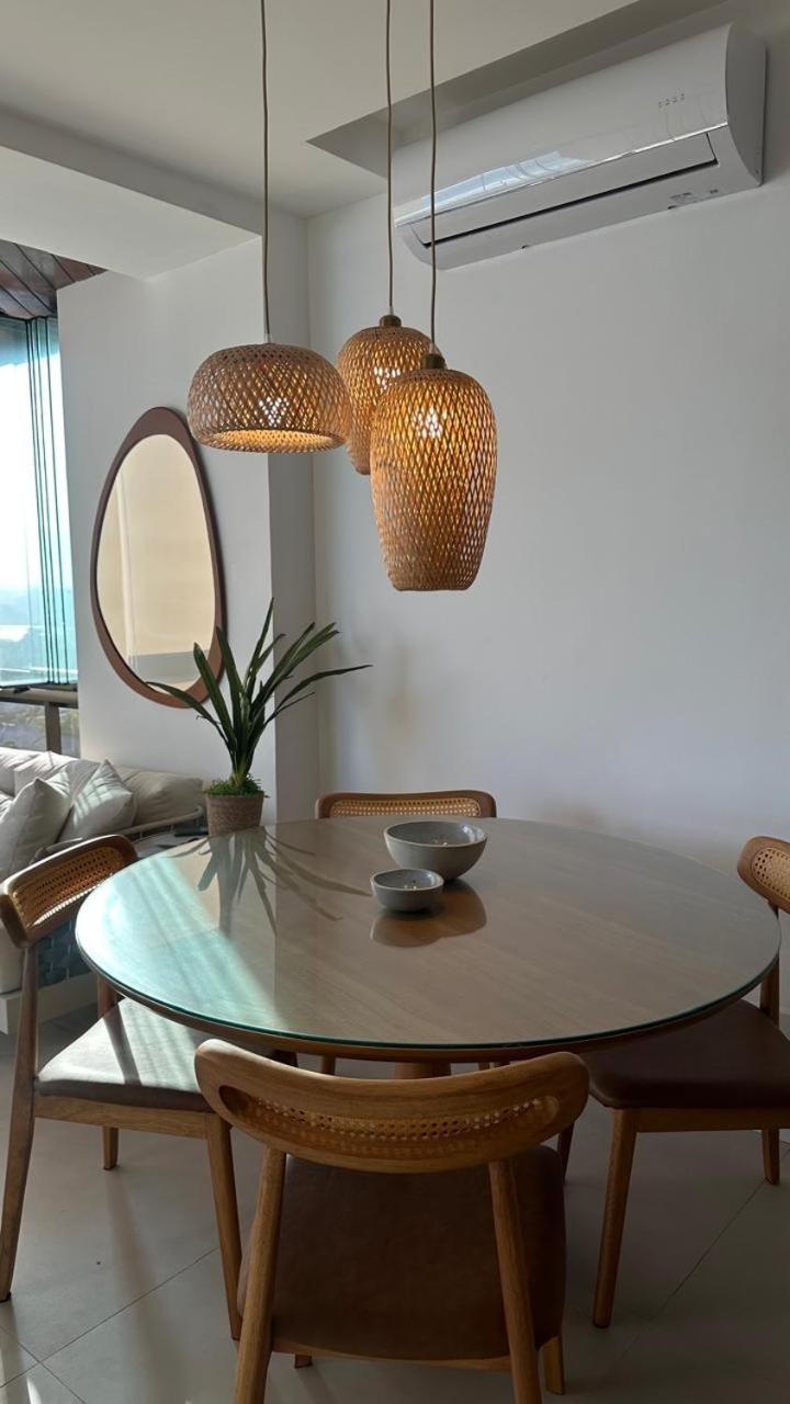 Lindo Apto No Melhor Lugar Da Barra Da Tijuca! Com Uma Vista De Tirar O Folego, Frente Para O Mar! Totalmente Equipado E Decorado Ao Lado Dos Melhores Hoteis E Quiosques Da Barra! Portaria 24H, Piscina, Sauna, Jacuzzi, Academia, Garagem, Wi-Fi, Lavan ريو دي جانيرو المظهر الخارجي الصورة